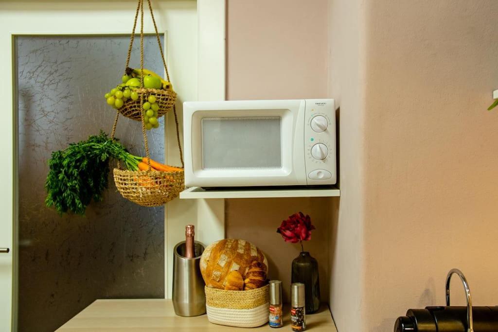 Luxuryloft - Direct Access To Shopping Street, U3 Station, Close To Center Appartement Wenen